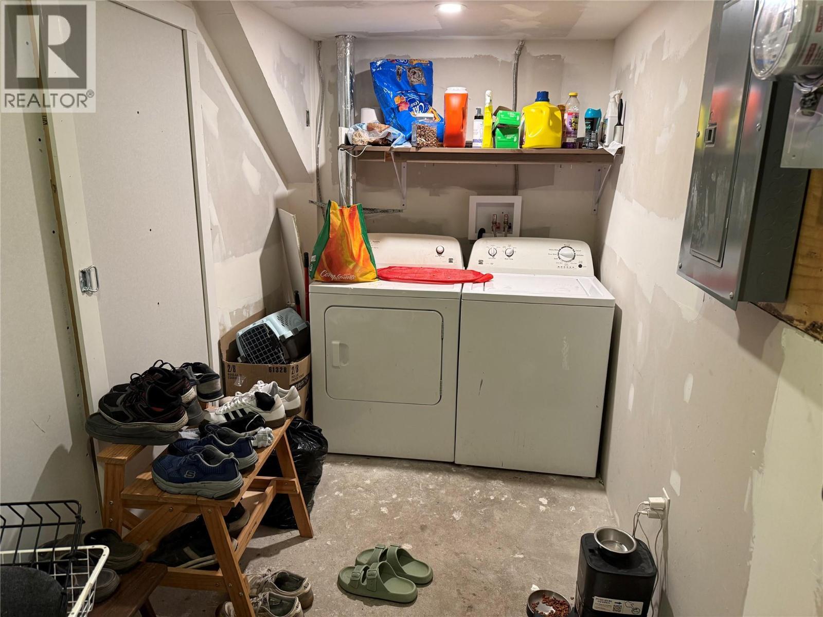 1516 Crease Avenue, Nelson, BC