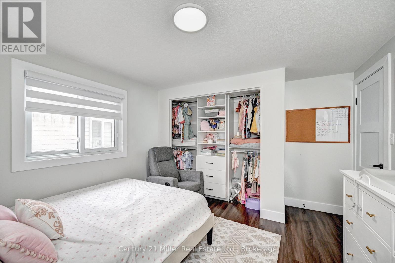14 Bridlewreath Street, Kitchener, ON - Indoor Photo Showing Bedroom
