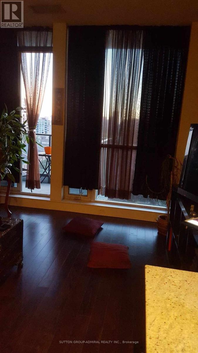 715 - 2885 Bayview Avenue, Toronto, ON - Indoor Photo Showing Other Room