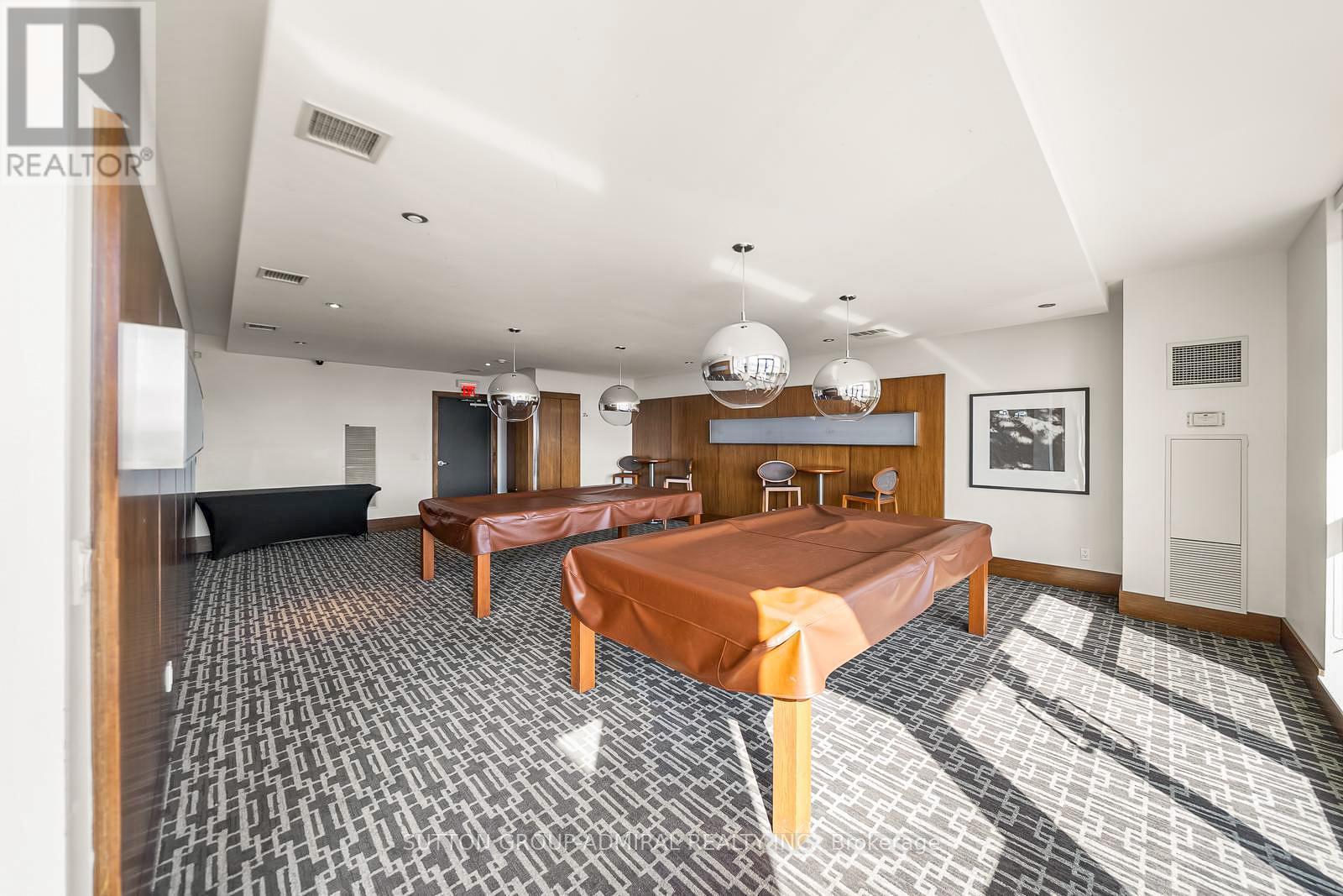 715 - 2885 Bayview Avenue, Toronto, ON - Indoor Photo Showing Other Room