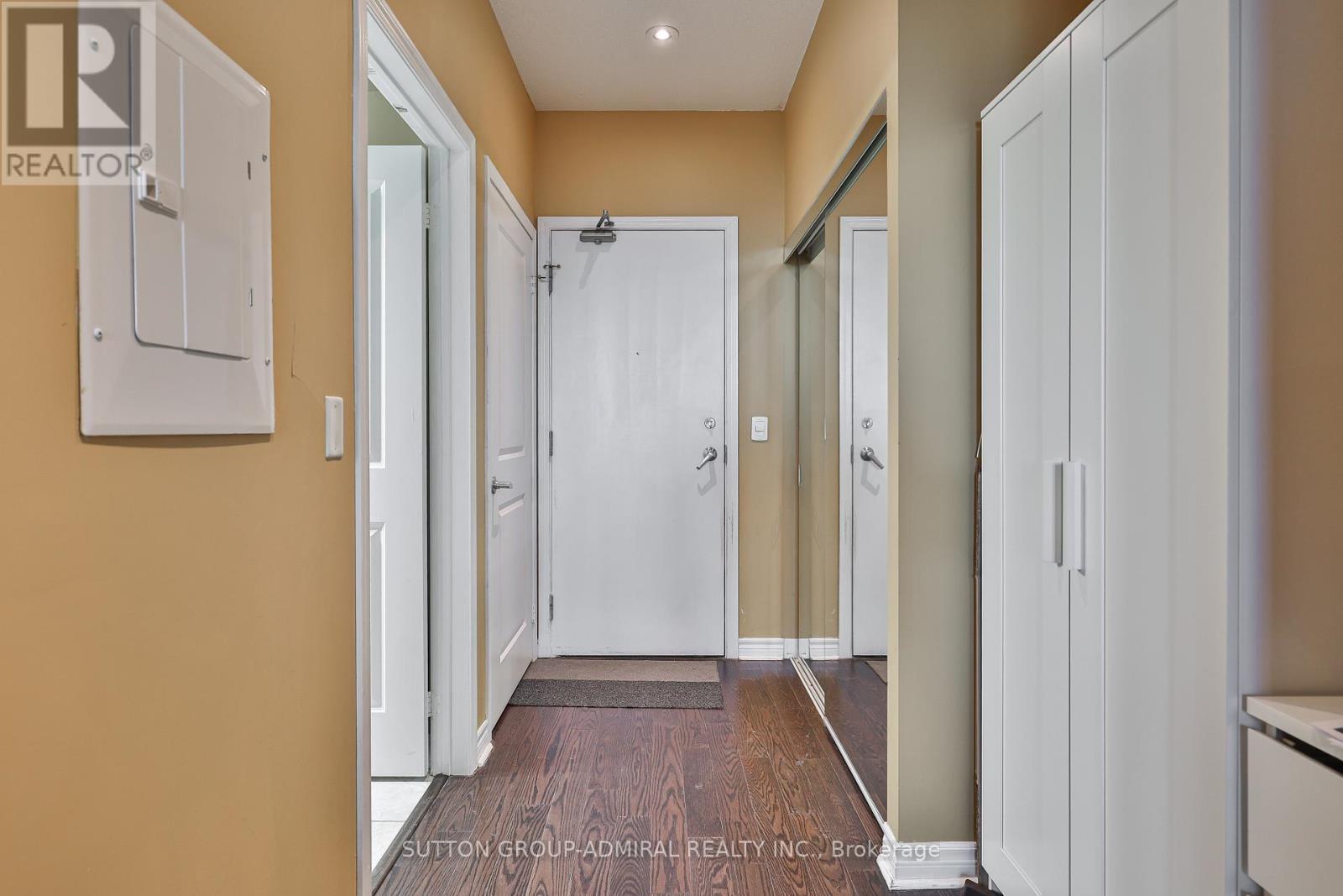 715 - 2885 Bayview Avenue, Toronto, ON - Indoor Photo Showing Other Room