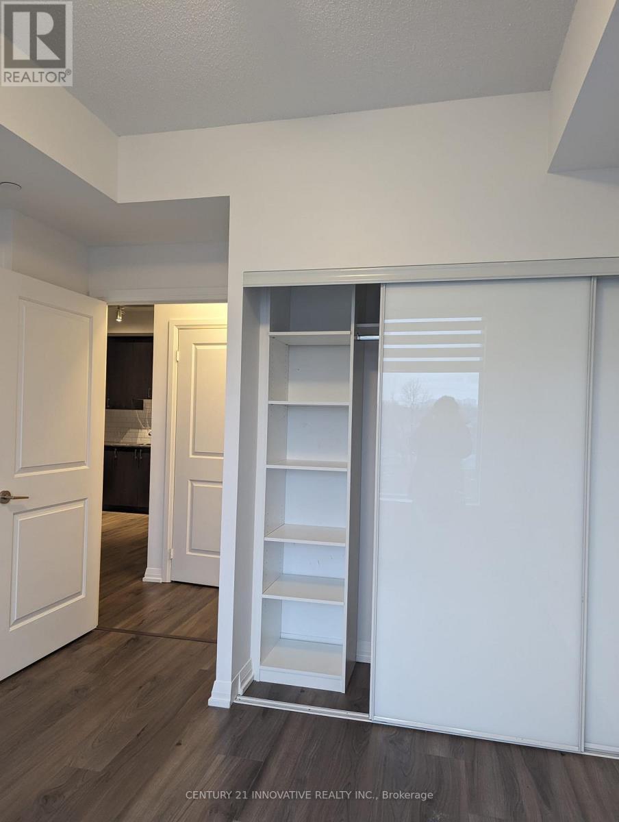 453 - 60 Ann O'Reilly Road, Toronto, ON - Indoor Photo Showing Other Room