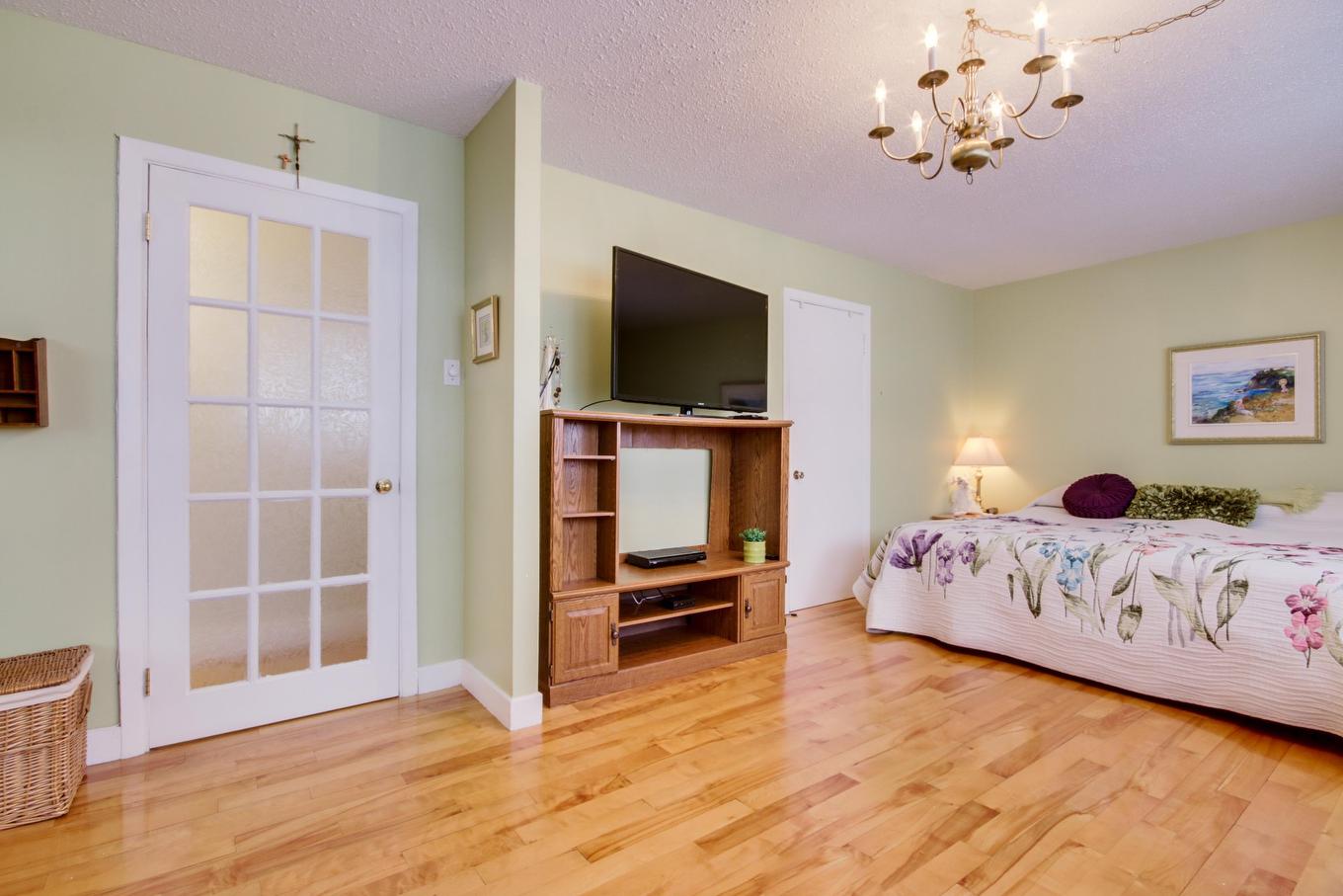 Chambre à coucher principale - 4380 Rue Monseigneur-De Laval, Trois-Rivières, QC - Indoor Photo Showing Bedroom