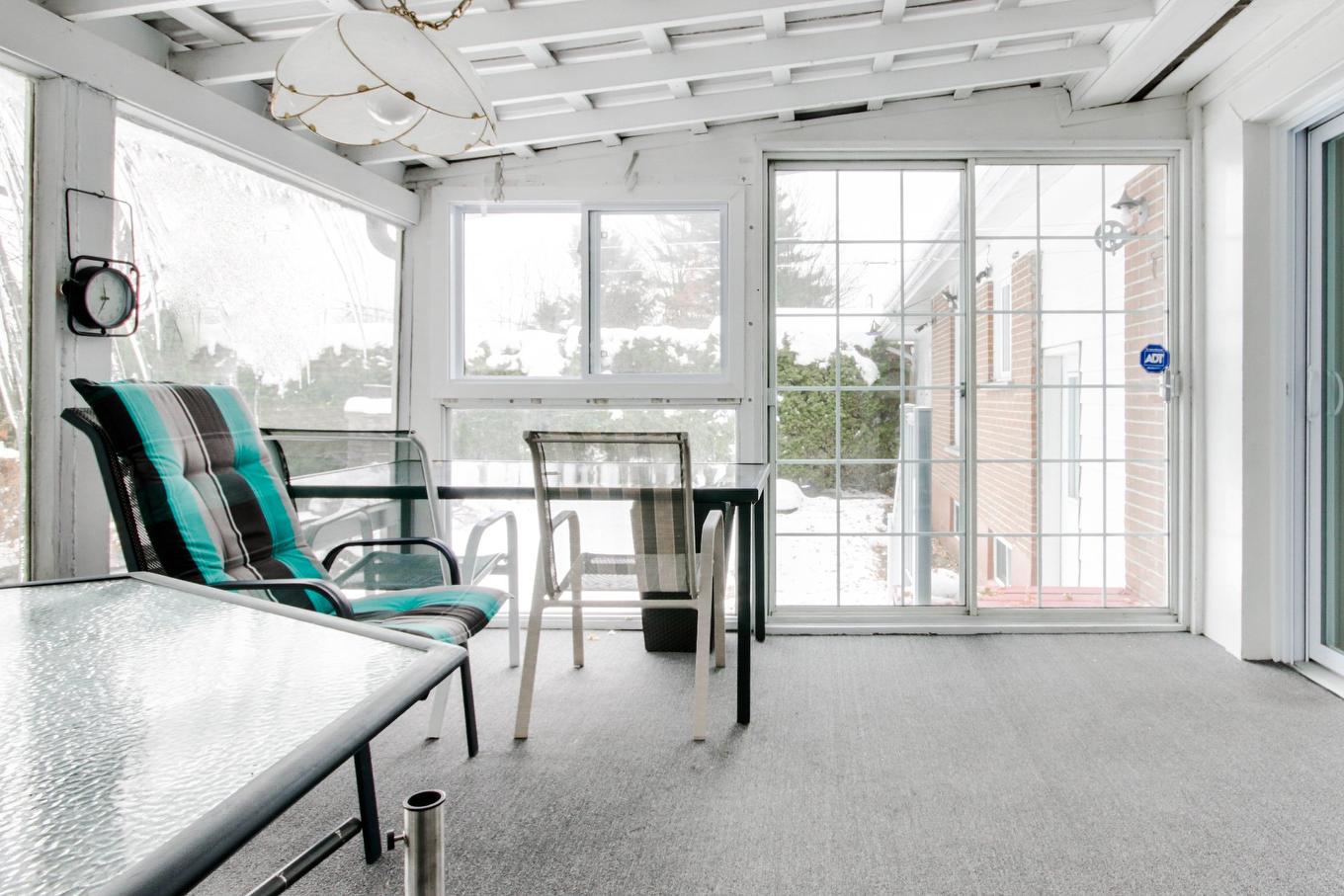 Véranda - 4380 Rue Monseigneur-De Laval, Trois-Rivières, QC - Indoor Photo Showing Other Room