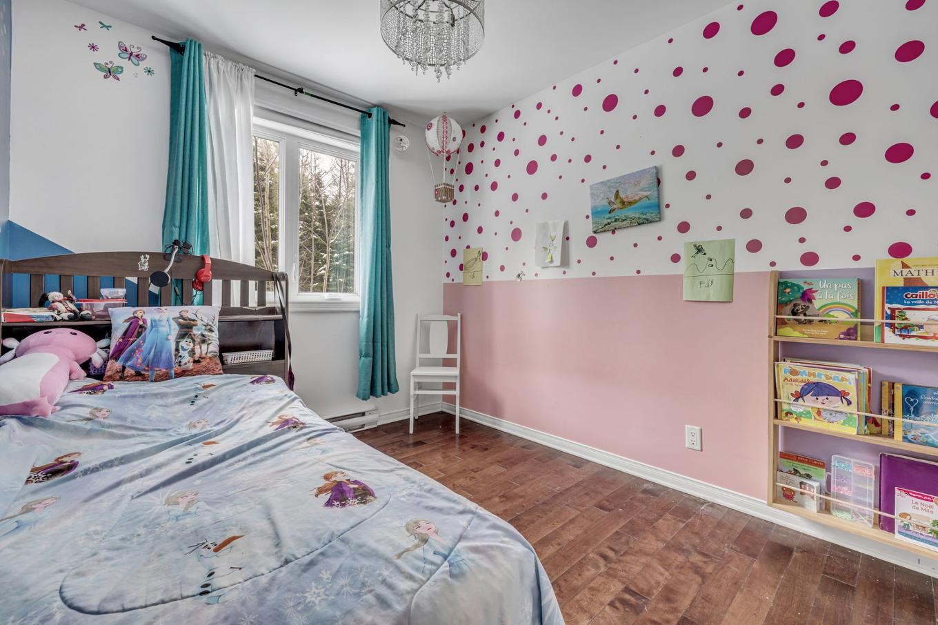 Bedroom - 8 Rue Kiley, Shannon, QC - Indoor Photo Showing Bedroom