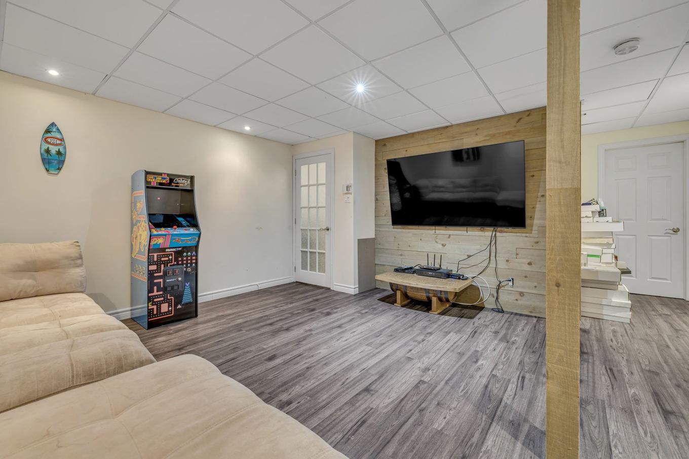 Family room - 8 Rue Kiley, Shannon, QC - Indoor