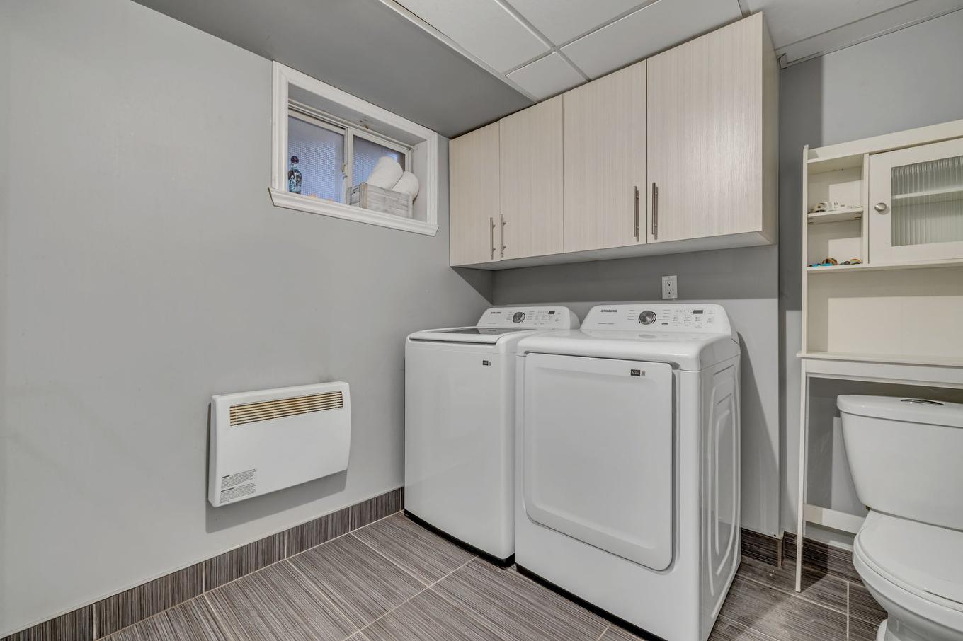 Bathroom - 8 Rue Kiley, Shannon, QC - Indoor Photo Showing Laundry Room
