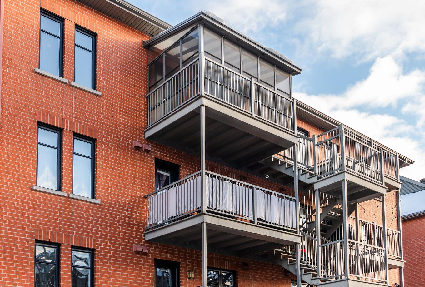 Exterior entrance - 7-2680 Rue Racine, Longueuil (Saint-Hubert), QC - Outdoor With Exterior