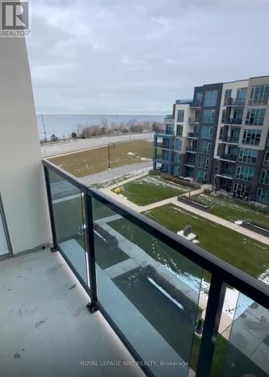 545 - 16 Concord Place, Grimsby (Grimsby Beach), ON - Outdoor With Balcony With View