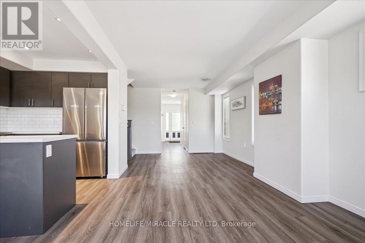 1614 Hetherington Drive, Peterborough, ON - Indoor Photo Showing Kitchen
