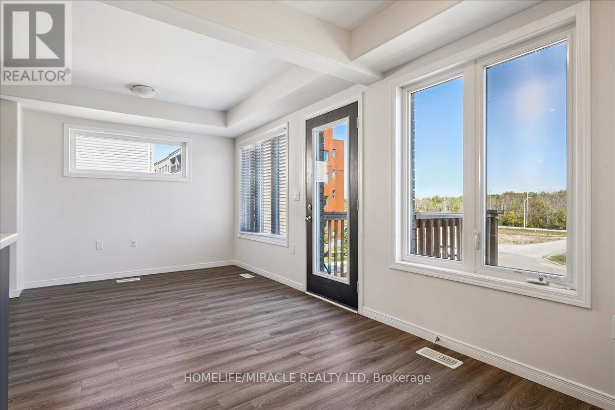 1614 Hetherington Drive, Peterborough, ON - Indoor Photo Showing Other Room