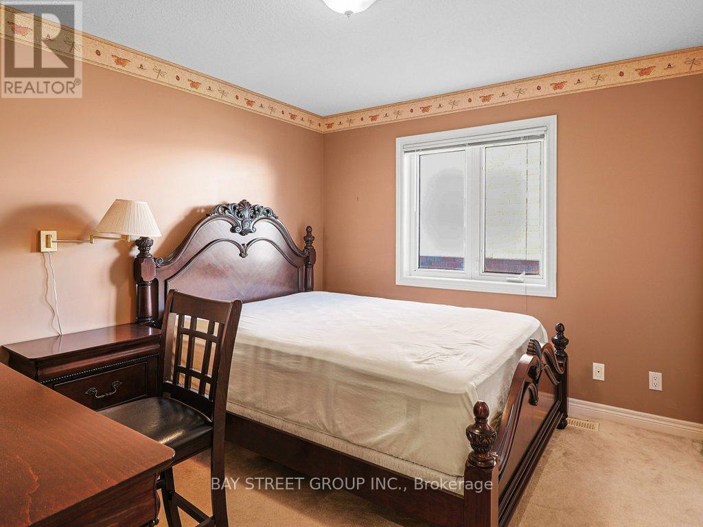 488 Cabot Trail, Waterloo, ON - Indoor Photo Showing Bedroom