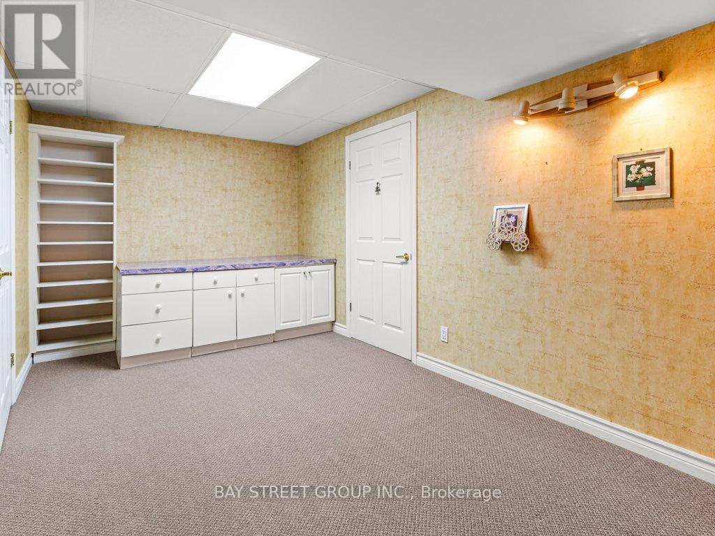 488 Cabot Trail, Waterloo, ON - Indoor