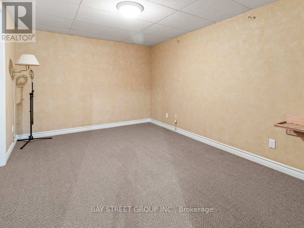 488 Cabot Trail, Waterloo, ON - Indoor Photo Showing Other Room