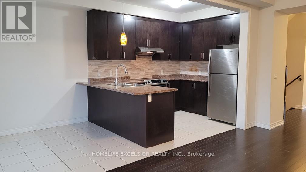 192 Northvale Road, Markham, ON - Indoor Photo Showing Kitchen With Double Sink