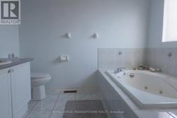 Ensuite 4pc Bathroom 2 -