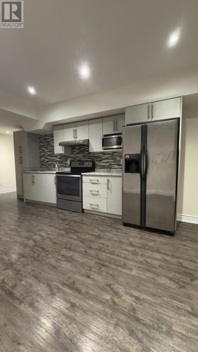 Lower - 5640 Fifth Line, Milton, ON - Indoor Photo Showing Kitchen