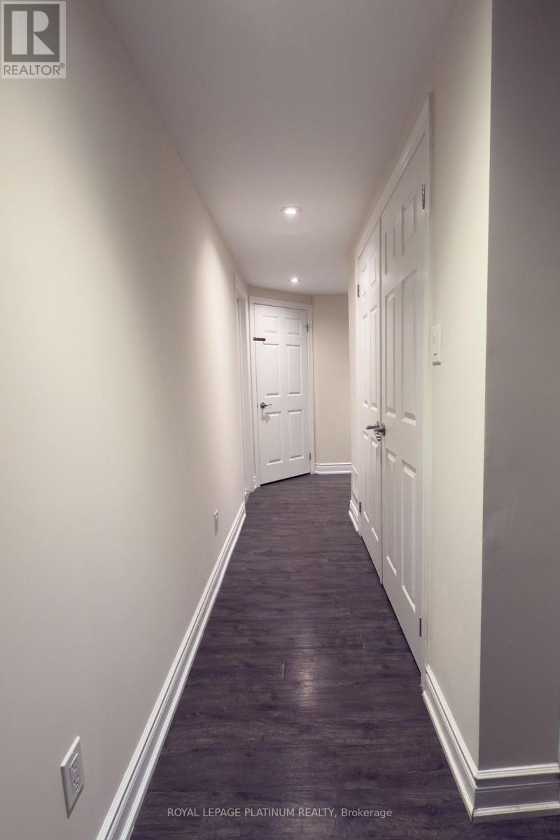 Lower - 5640 Fifth Line, Milton, ON - Indoor Photo Showing Other Room