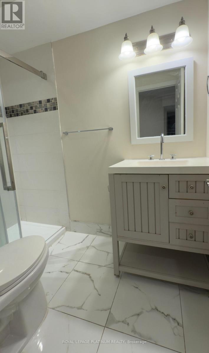 Lower - 5640 Fifth Line, Milton, ON - Indoor Photo Showing Bathroom