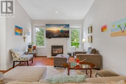 Livingroom wood floors -