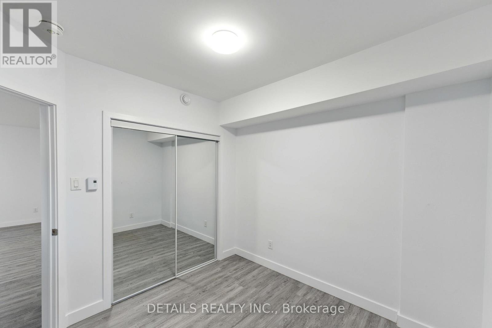 B - 828 B Maplewood Avenue, Ottawa, ON - Indoor Photo Showing Other Room