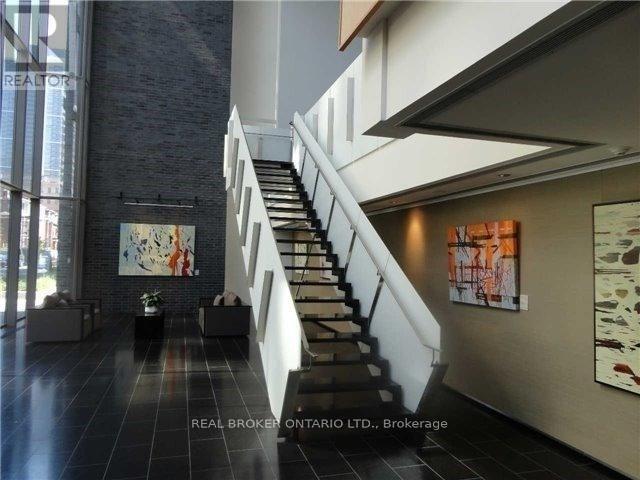 2810 - 33 Charles Street E, Toronto, ON - Indoor Photo Showing Other Room