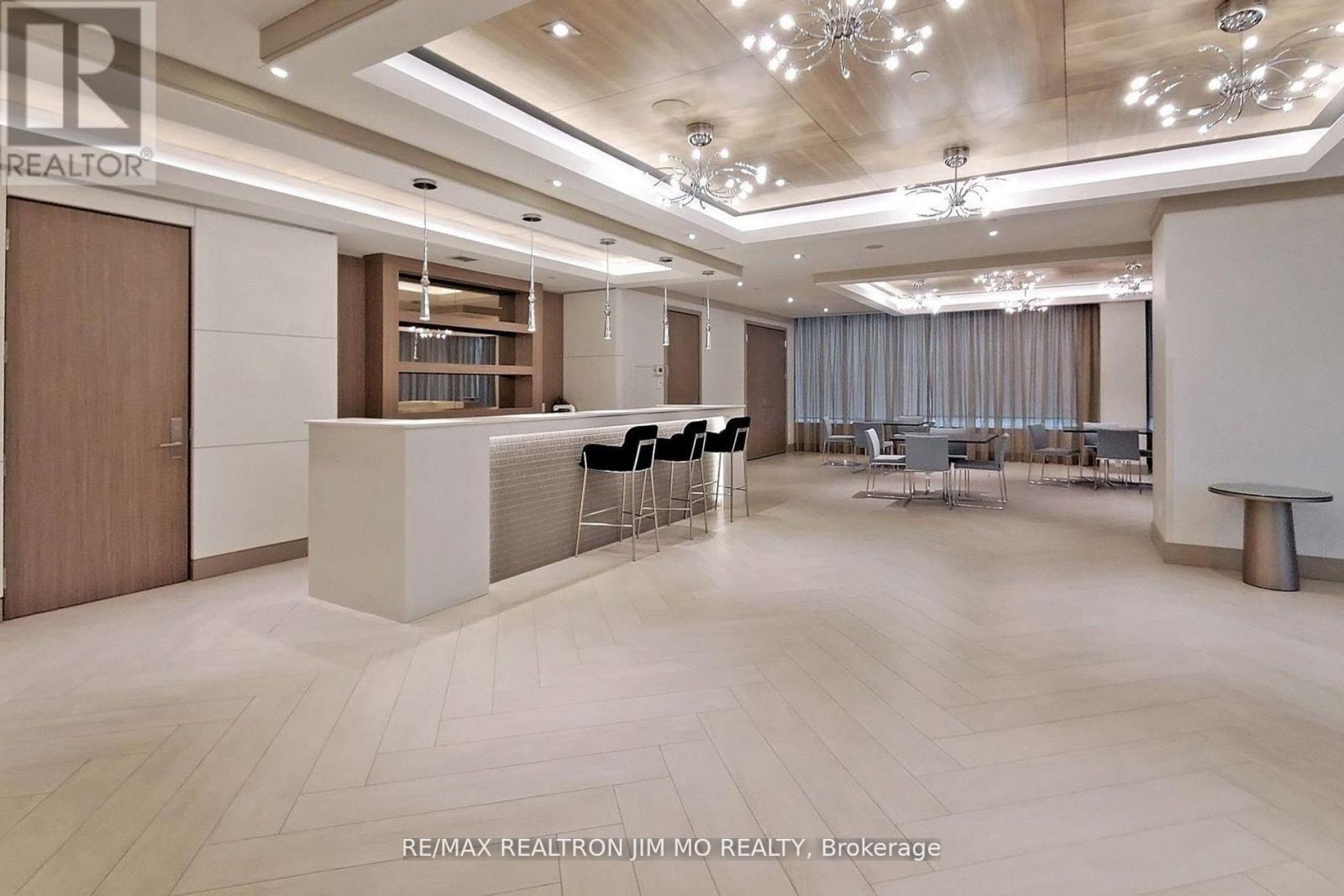 2801 - 15 Water Walk Drive, Markham, ON - Indoor Photo Showing Other Room