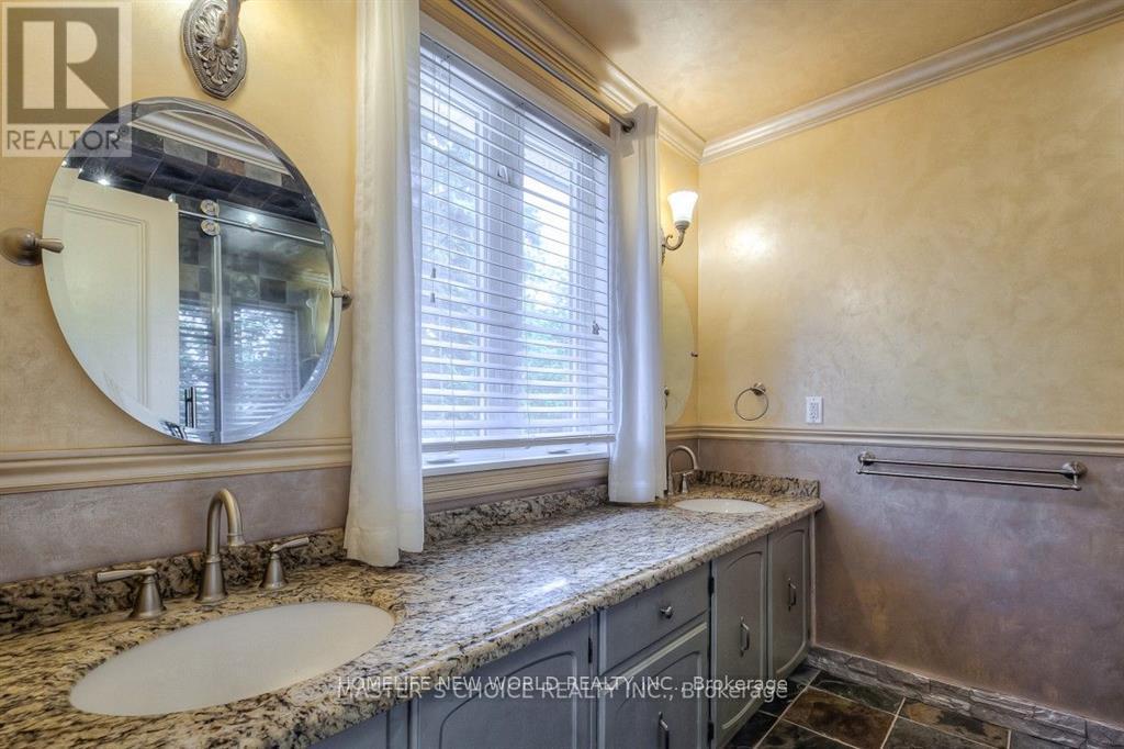 29 Liebeck Crescent, Markham, ON - Indoor Photo Showing Bathroom