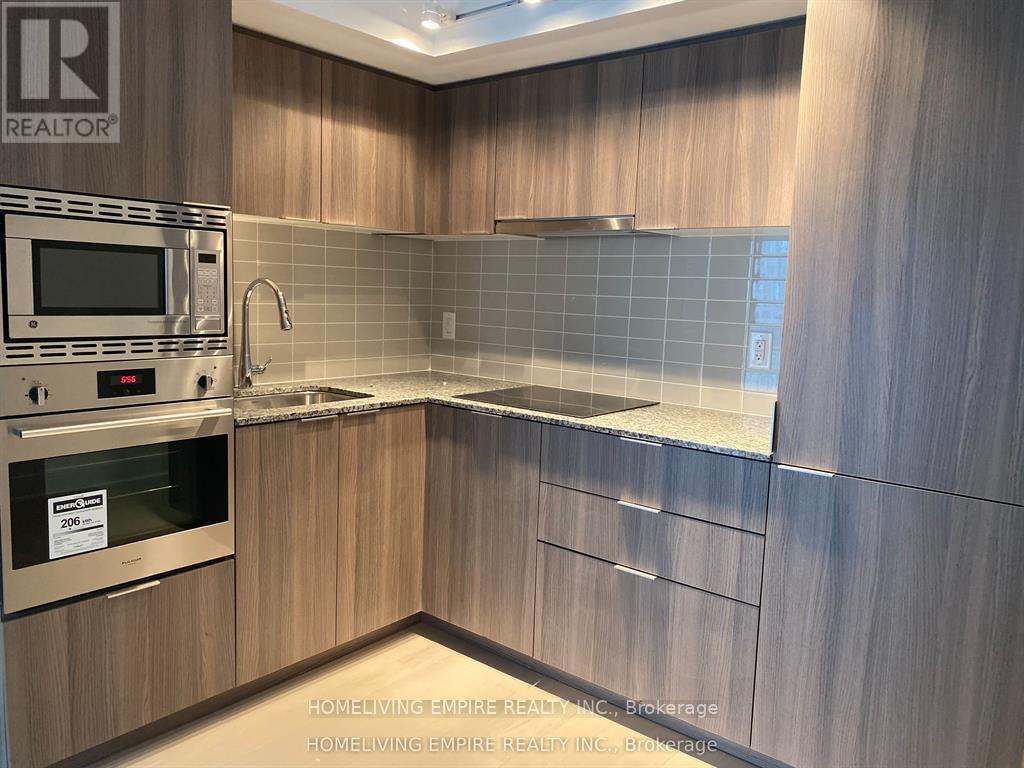 1720 - 955 Bay Street, Toronto, ON - Indoor Photo Showing Kitchen With Upgraded Kitchen