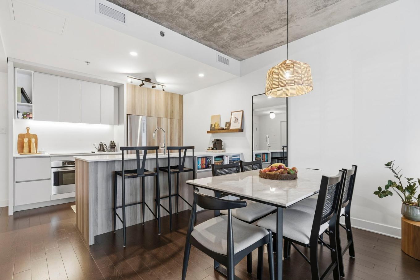 Dining room - 904-5905 Boul. Du Quartier, Brossard, QC - Indoor Photo Showing Dining Room