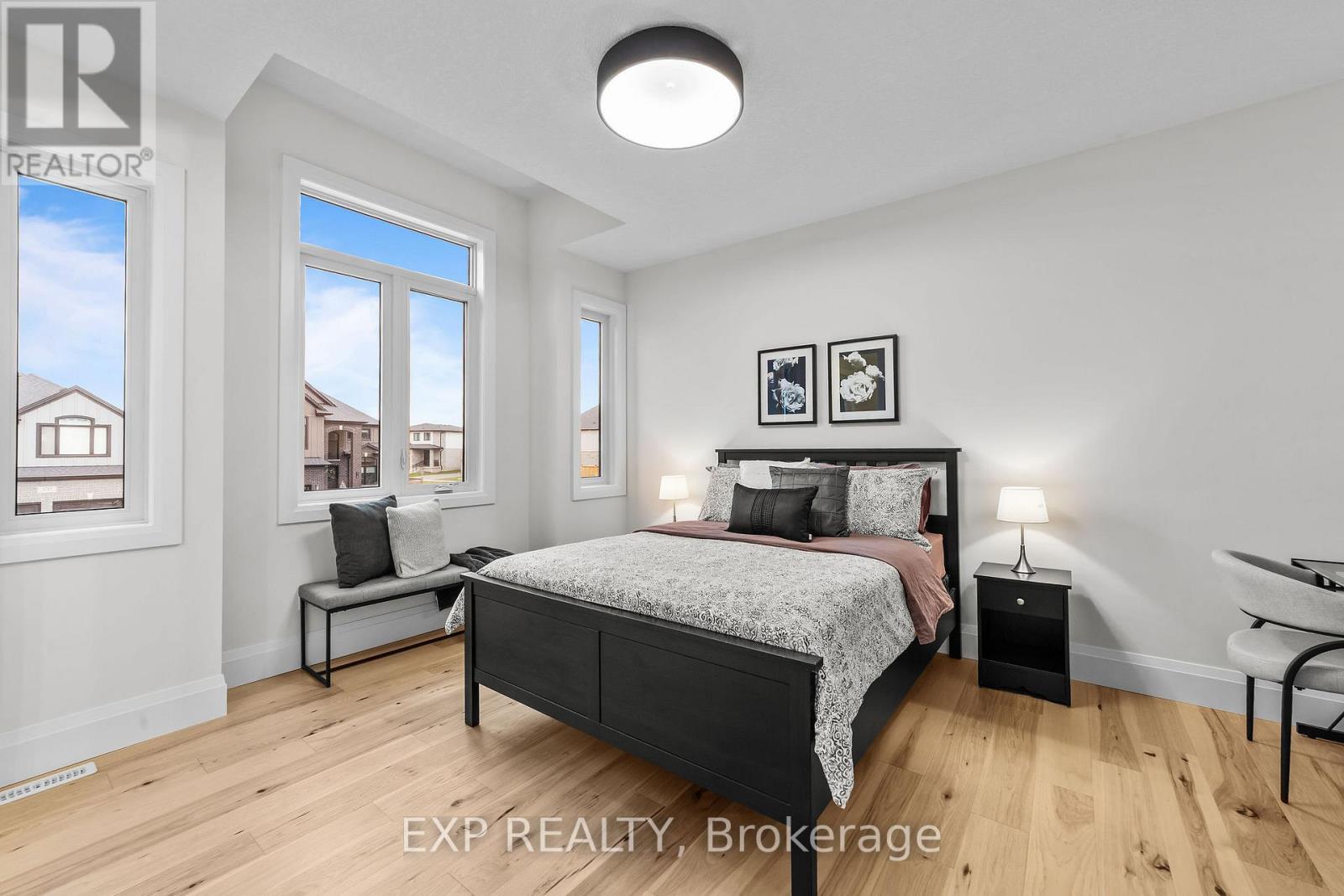 119 Daventry Way, Middlesex Centre, ON - Indoor Photo Showing Bedroom