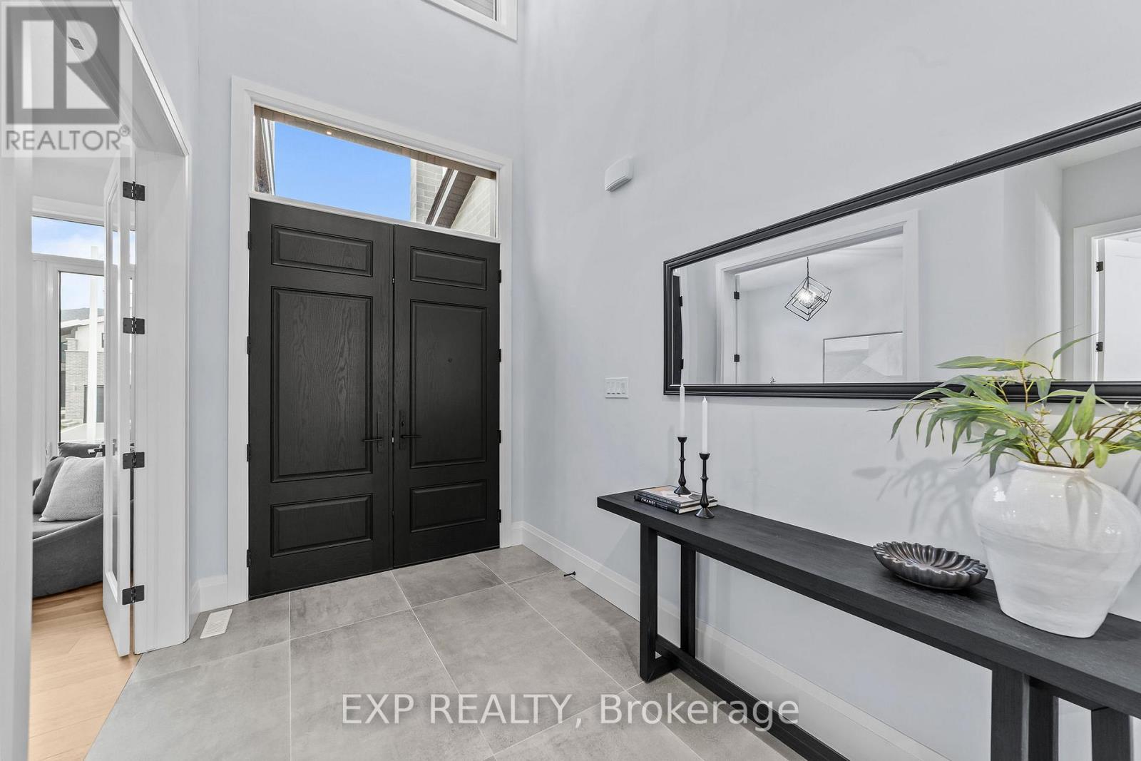 119 Daventry Way, Middlesex Centre, ON - Photo Showing Other Room