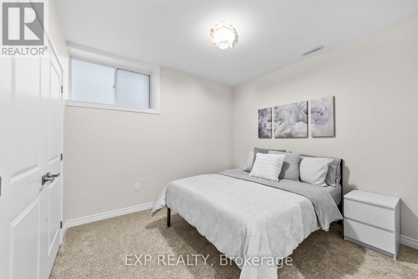 119 Daventry Way, Middlesex Centre, ON - Indoor Photo Showing Bedroom