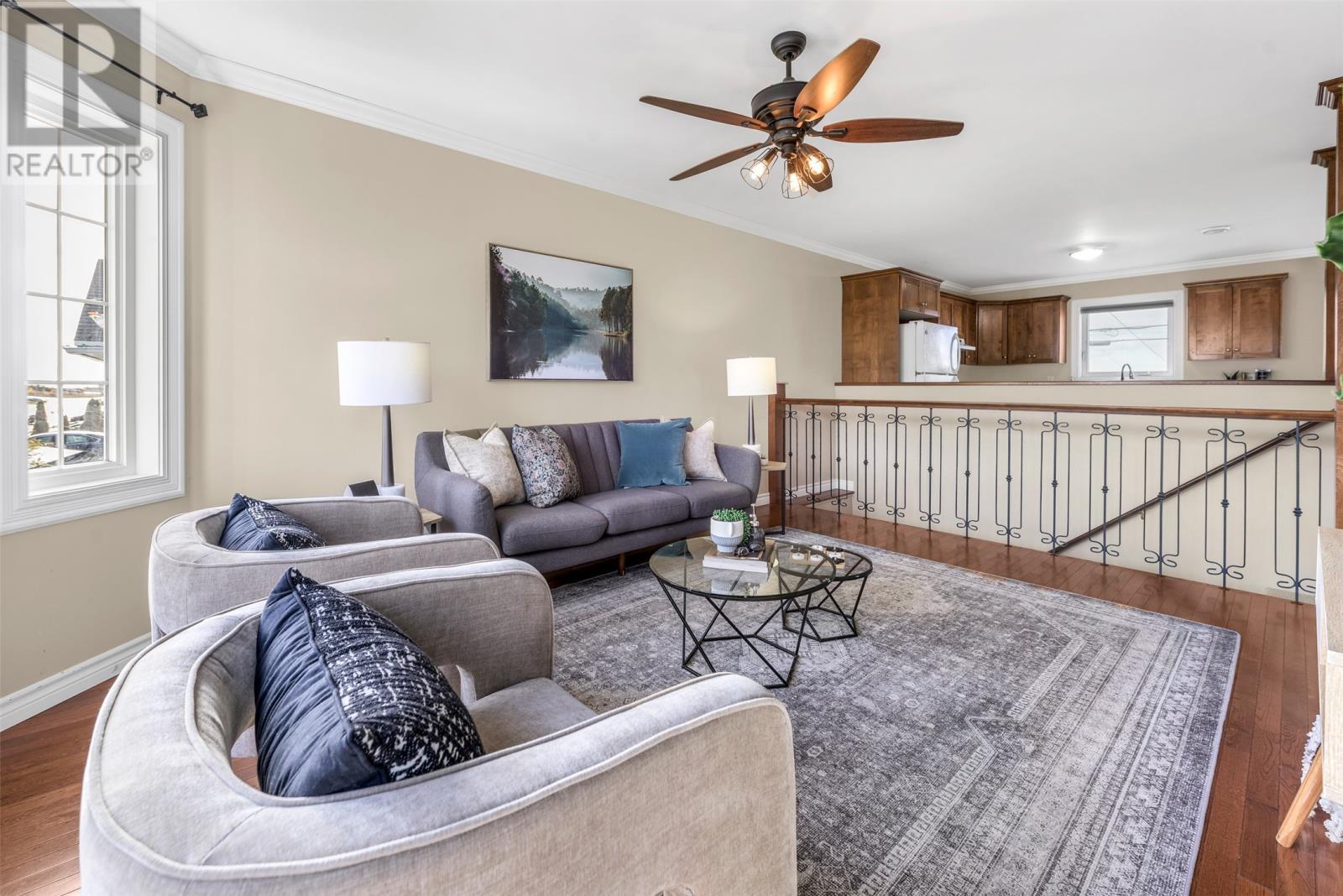 72 Brougham Drive, Paradise, NL - Indoor Photo Showing Living Room