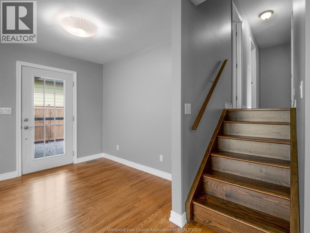 234 Renaud Line, Lakeshore, ON - Indoor Photo Showing Other Room