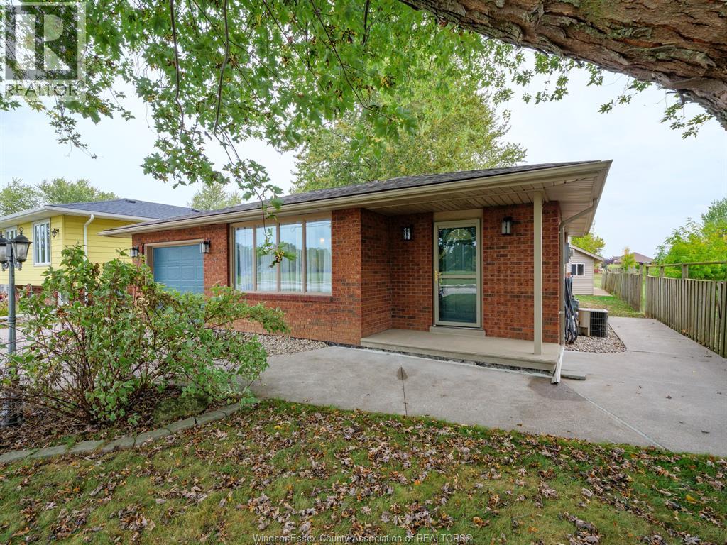 234 Renaud Line, Lakeshore, ON - Outdoor