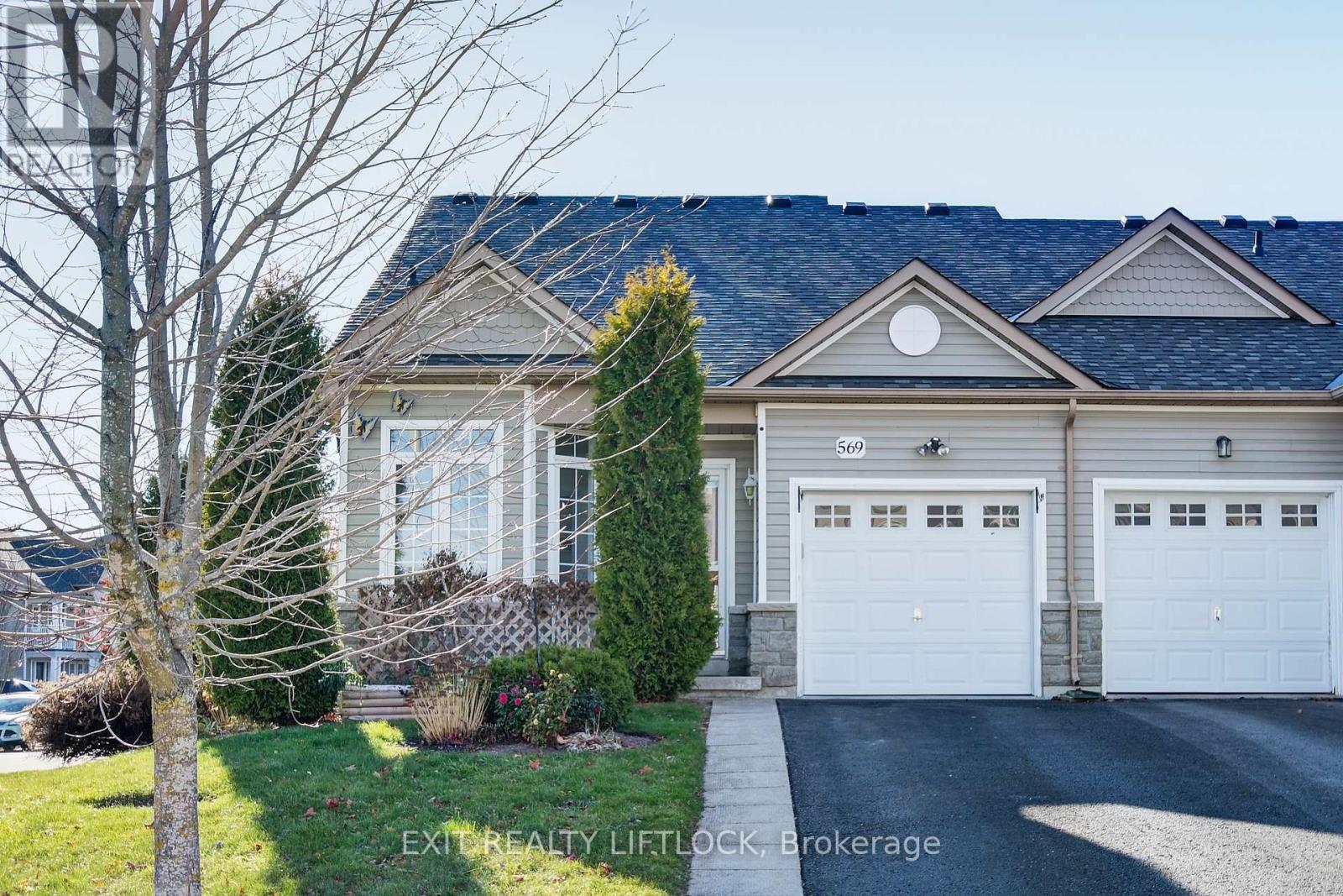 569 Garbutt Terrace, Peterborough (Northcrest Ward 5), ON - Outdoor With Facade