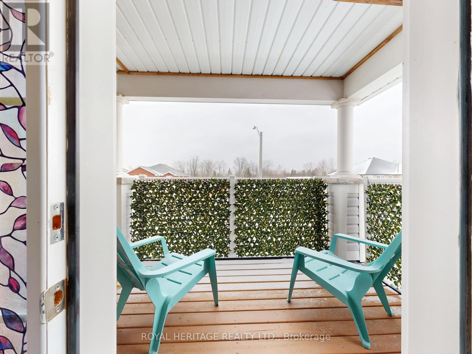 2nd Floor Balcony facing green space - 976 Avery Avenue, Peterborough (Monaghan Ward 2), ON - With Exterior