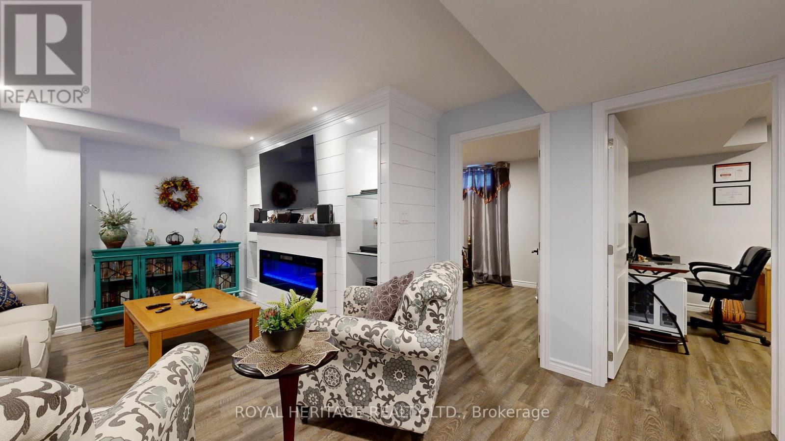 Basement - Media Center - 976 Avery Avenue, Peterborough (Monaghan Ward 2), ON - Indoor Photo Showing Living Room