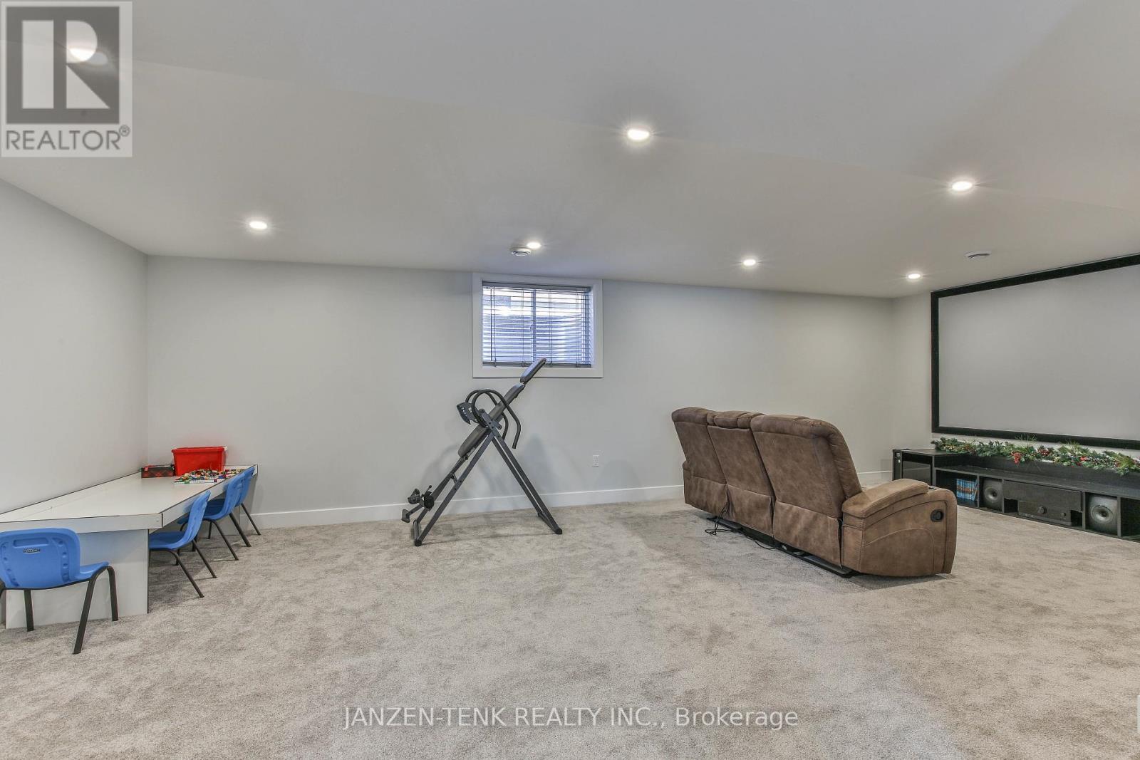 8 Charles Court, Bayham (Port Burwell), ON - Indoor Photo Showing Basement