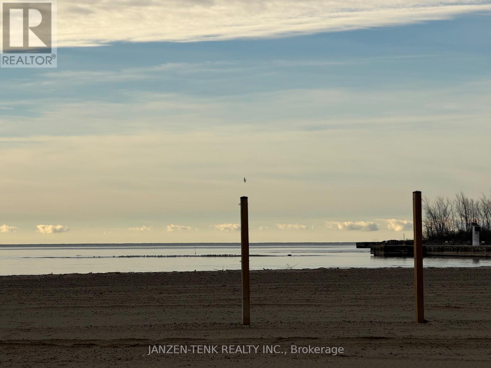 8 Charles Court, Bayham (Port Burwell), ON - Outdoor With View