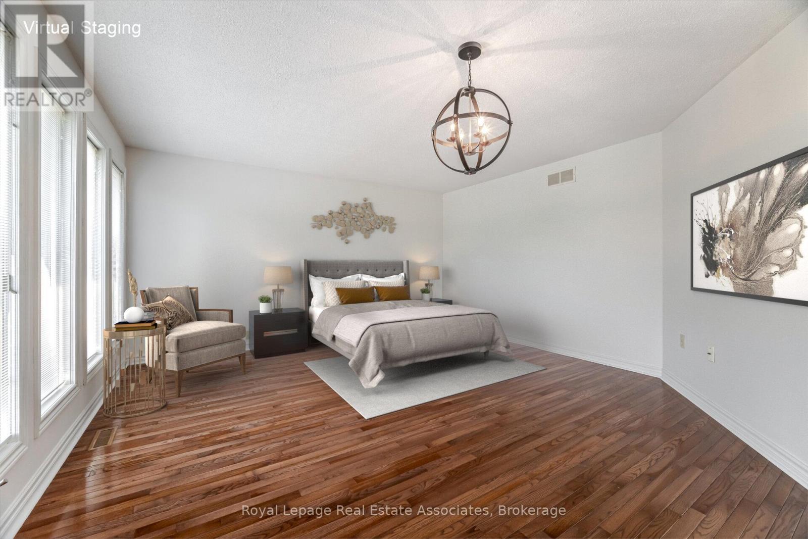 100 National Drive, Hamilton, ON - Indoor Photo Showing Bedroom