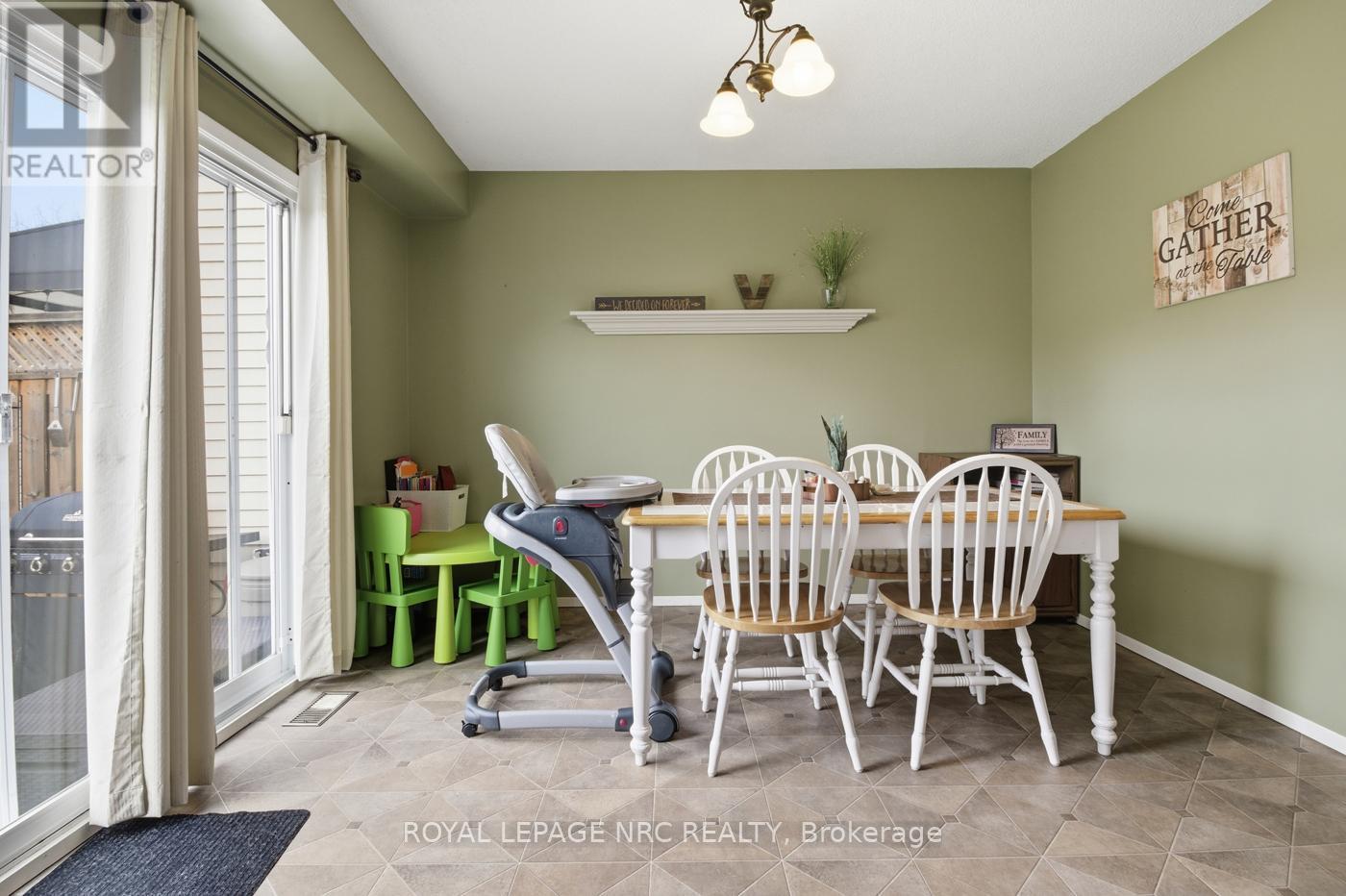 6 Apollo Drive, Port Colborne (Main Street), ON - Indoor