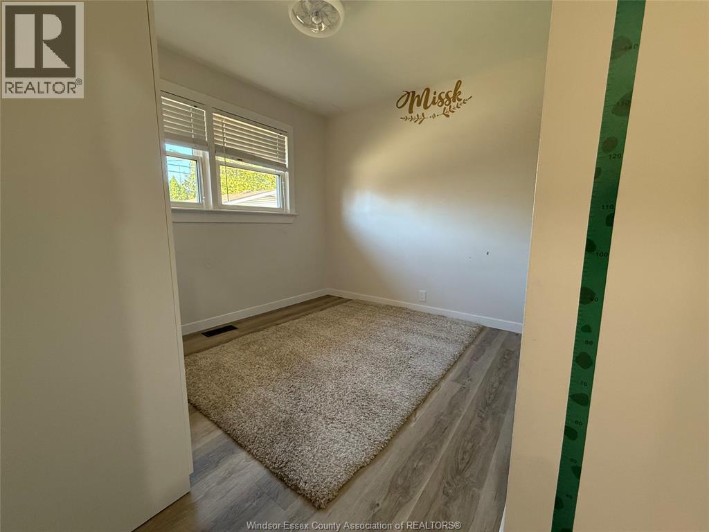 4143 Mount Royal, Windsor, ON - Indoor Photo Showing Other Room