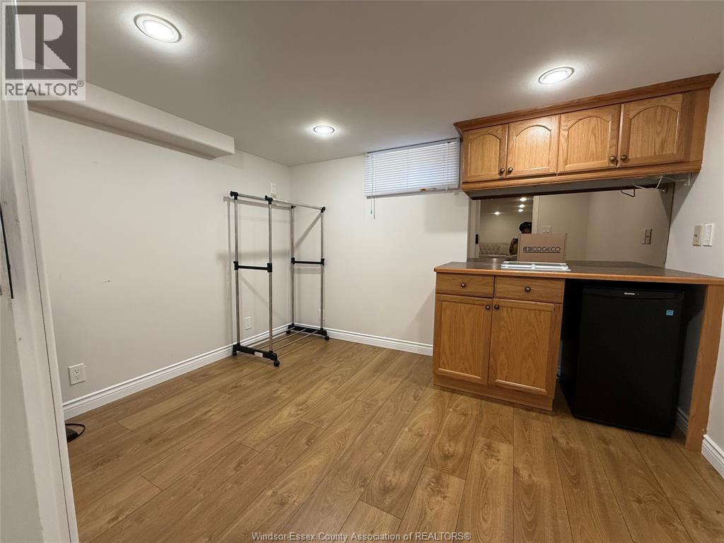 4143 Mount Royal, Windsor, ON - Indoor