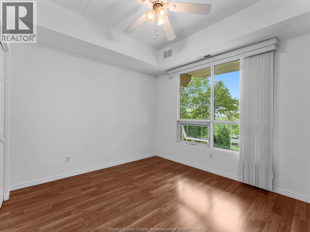 4789 Riverside Drive Unit# 304, Windsor, ON - Indoor Photo Showing Other Room
