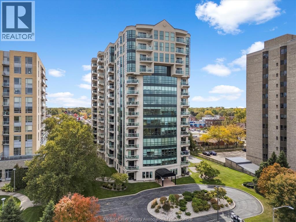 4789 Riverside Drive Unit# 304, Windsor, ON - Outdoor With Facade