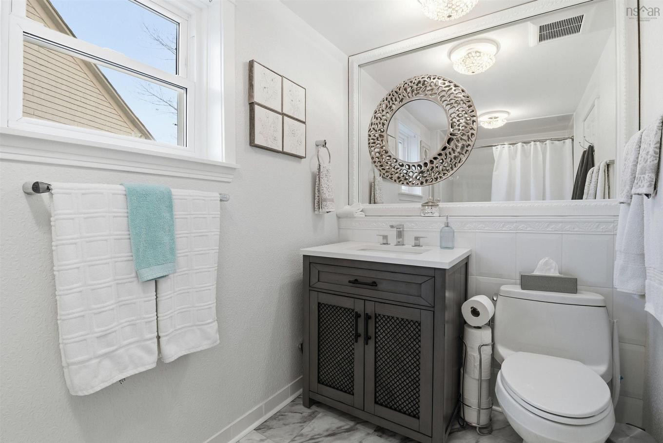 2151 1 Highway, Auburn, NS