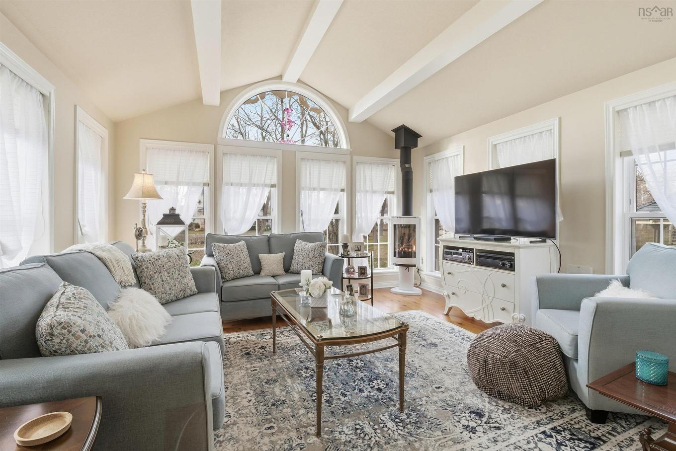 2151 1 Highway, Auburn, NS