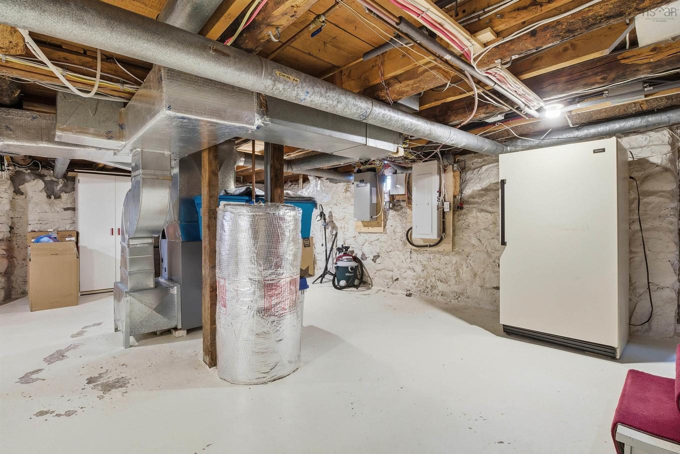 2151 1 Highway, Auburn, NS